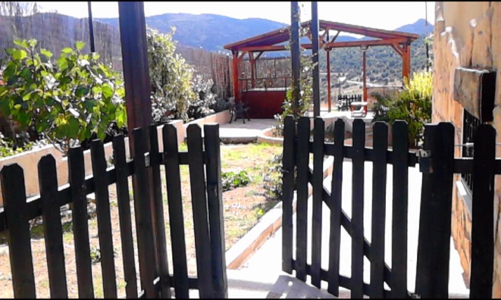 El Jardincillo Guest House Robledo de Chavela Bagian luar foto